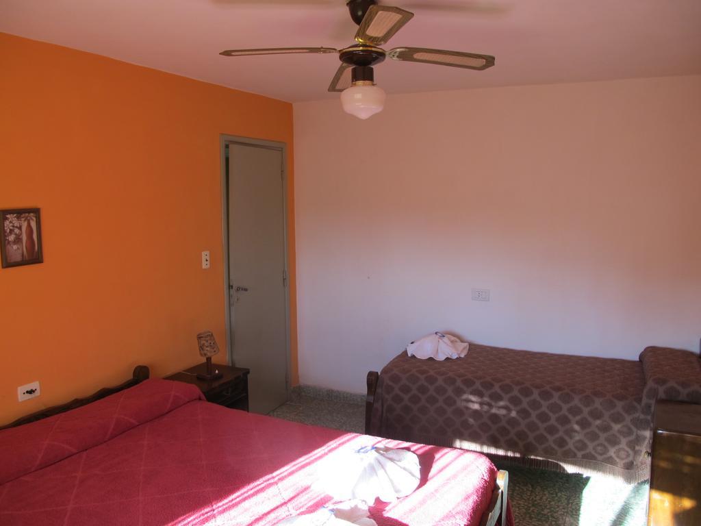 Bambi Hotel La Falda Luaran gambar