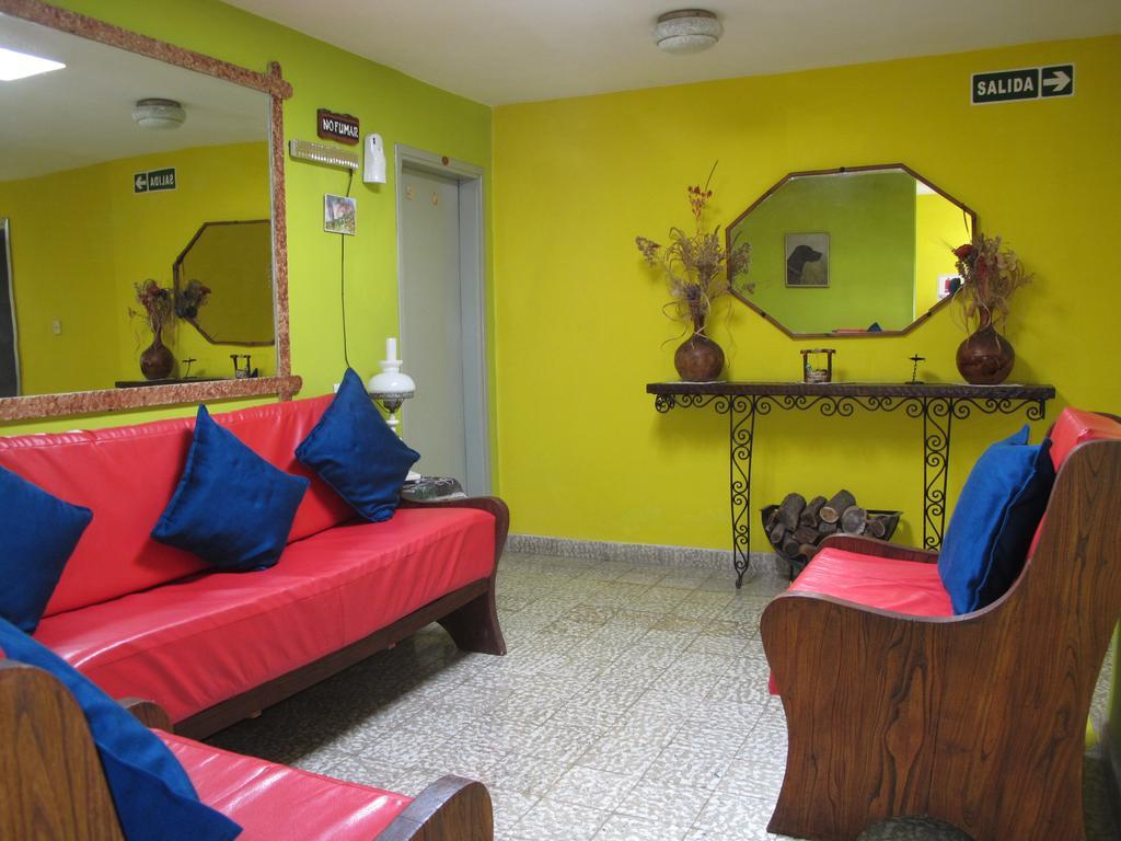 Bambi Hotel La Falda Luaran gambar